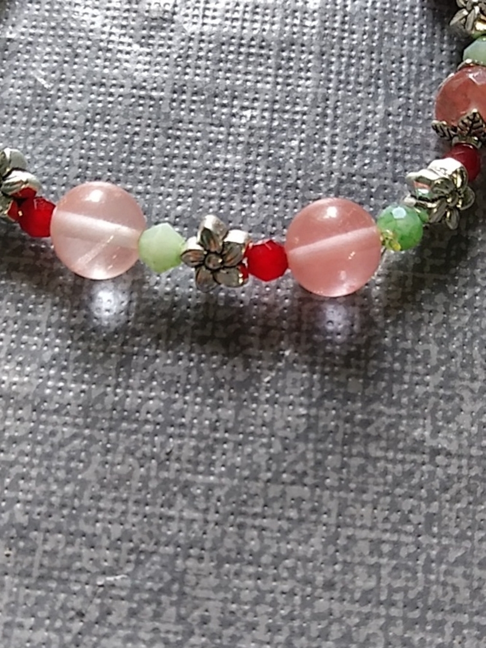 Handmade Pink & Red Cherry Quartz Beaded Stretch Bracelet - Picture 2 of 3